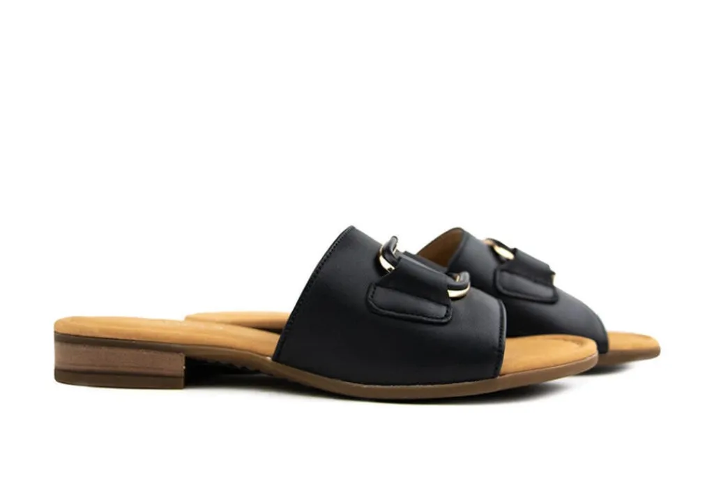 Slippers | Sandalen En Slippers^Gabor Slipper Schwarz Uni Gold Nappa
