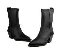 Enkellaarzen^Nubikk Liv Bootie Black Leather